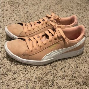 Puma light pink sneakers
